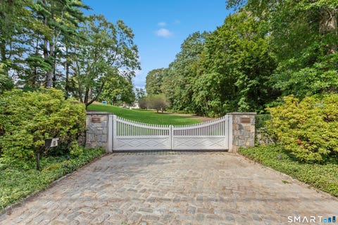 Tiny photo for 5 Sherwood Avenue, Greenwich, CT 06831 (MLS # 24201898)