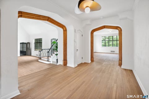 Tiny photo for 5 Sherwood Avenue, Greenwich, CT 06831 (MLS # 24201898)