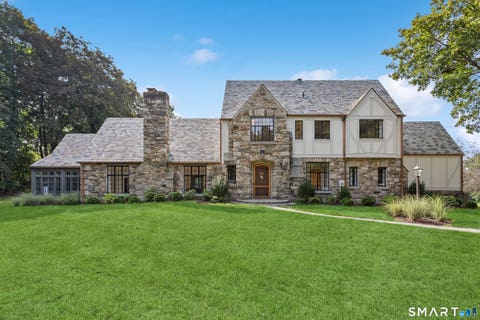 Photo of 5 Sherwood Avenue, Greenwich, CT 06831 (MLS # 24201898)