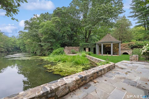 Tiny photo for 5 Sherwood Avenue, Greenwich, CT 06831 (MLS # 24201898)