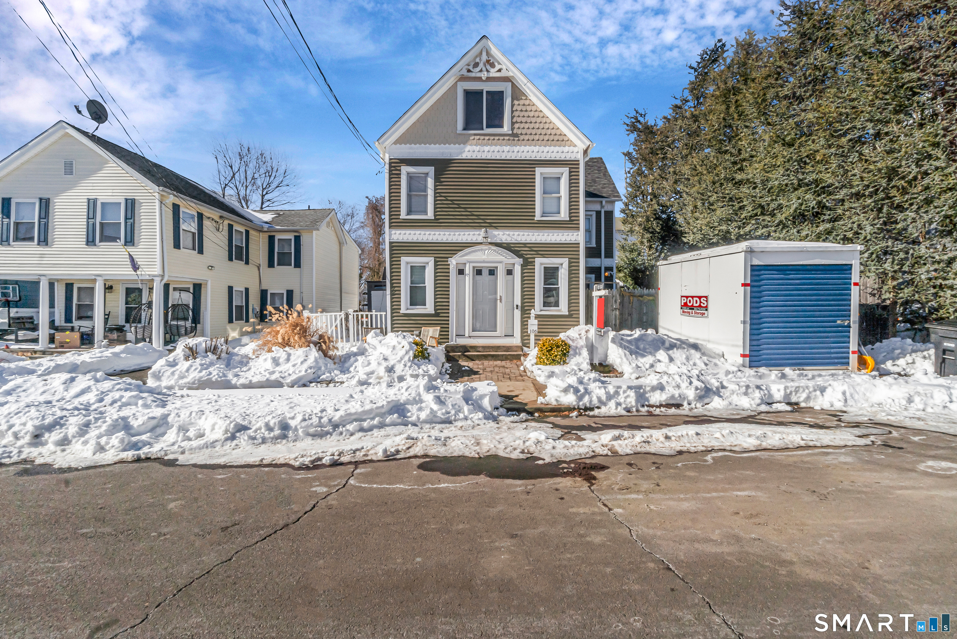 106 Hawley Avenue