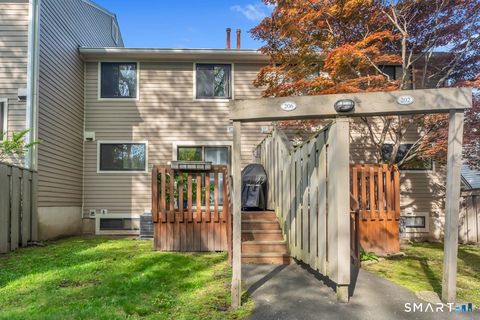 Tiny photo for 206 Sunrise Hill Road #206, Norwalk, CT 06851 (MLS # 24174554)