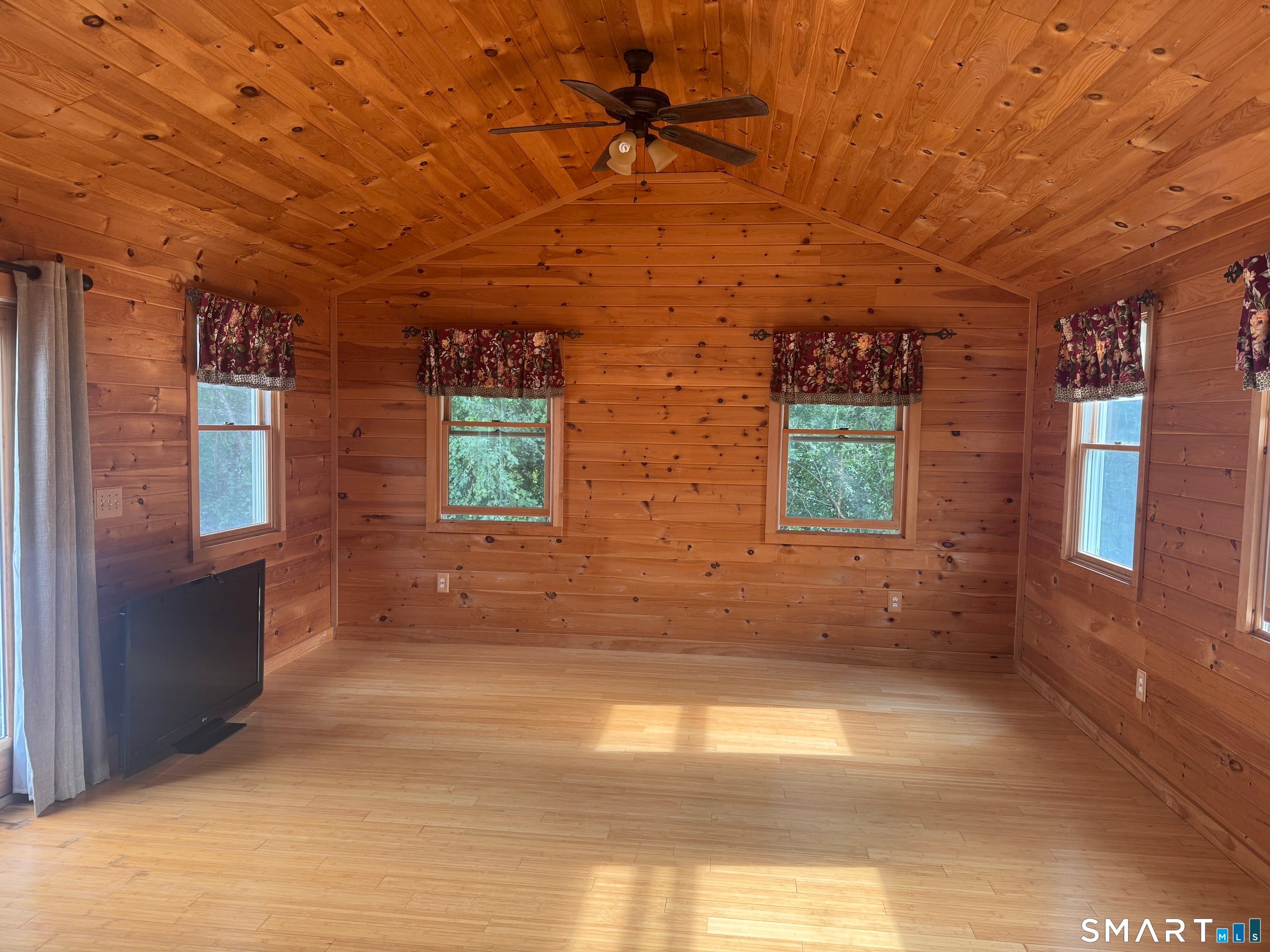 95 Cottonwood Lane