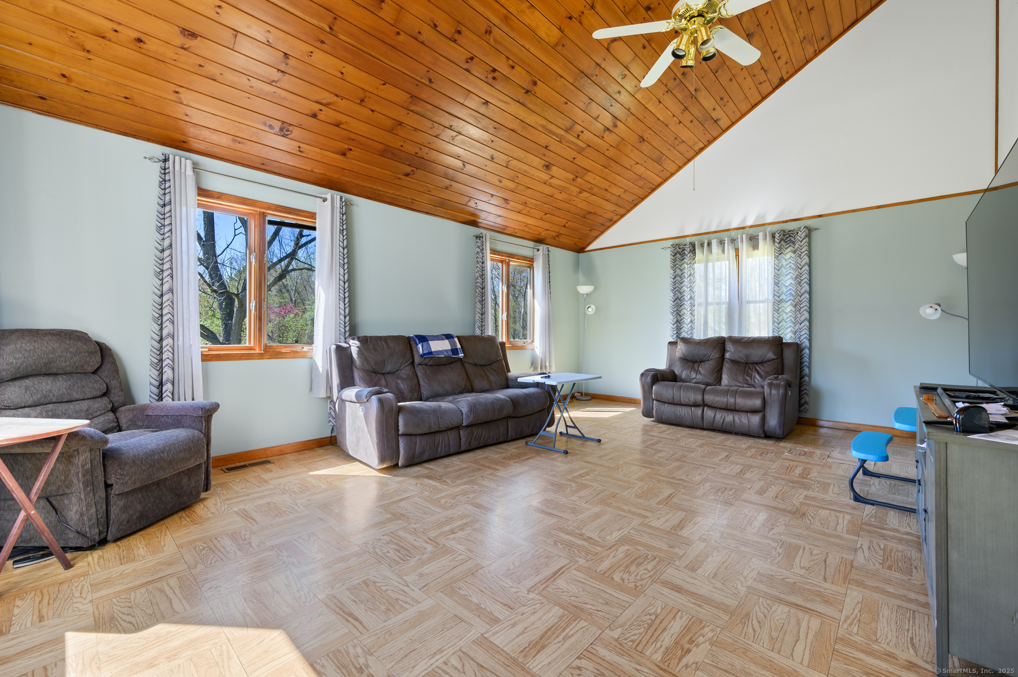 461 Meriden Waterbury Turnpike