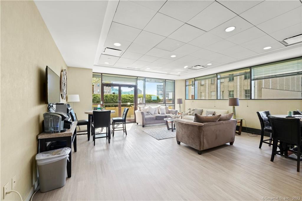 Photo 16 of 23 of 127 Greyrock Place 1013 condo