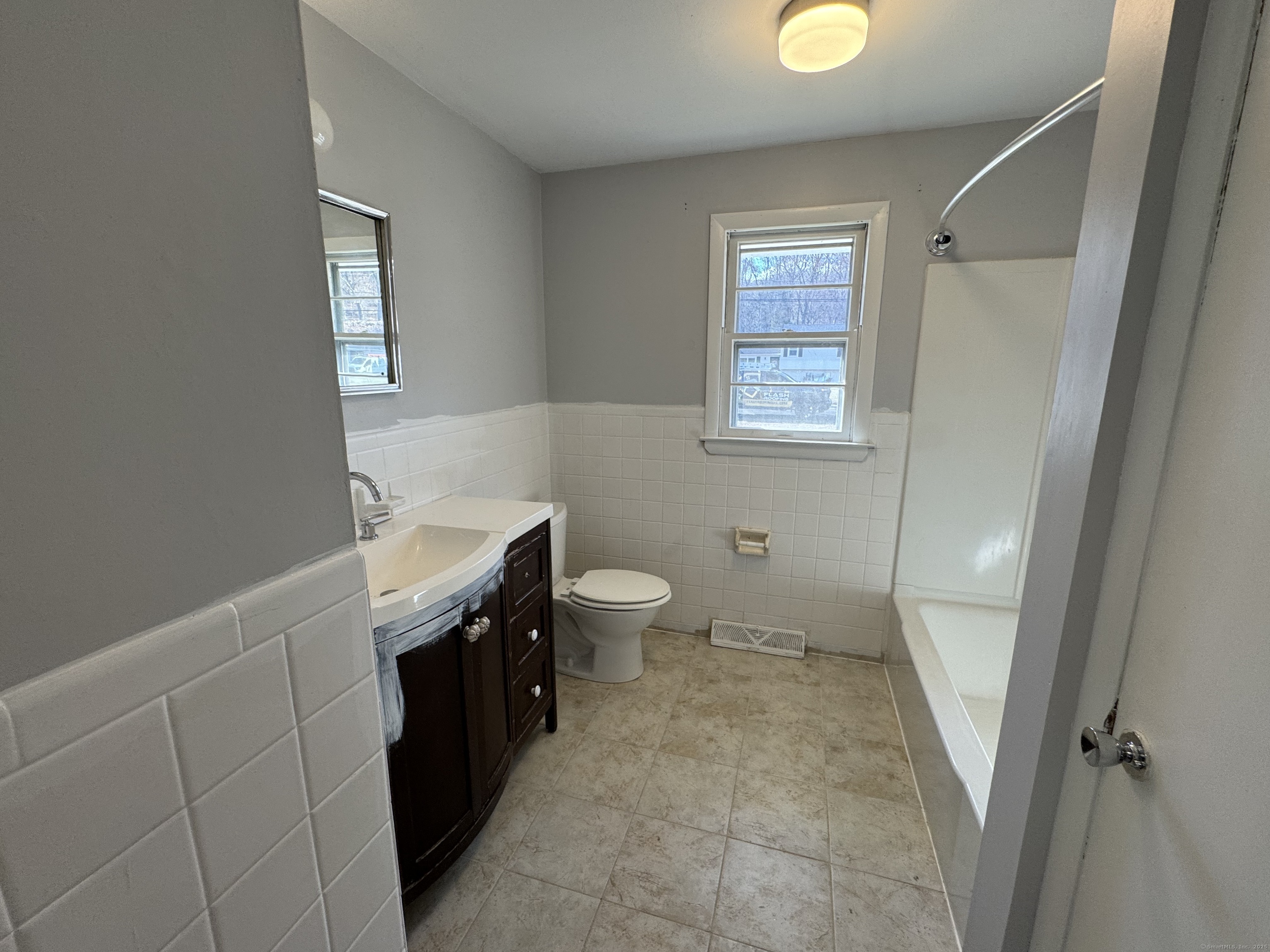 2057 Hartford Turnpike, North Haven, Connecticut image 18