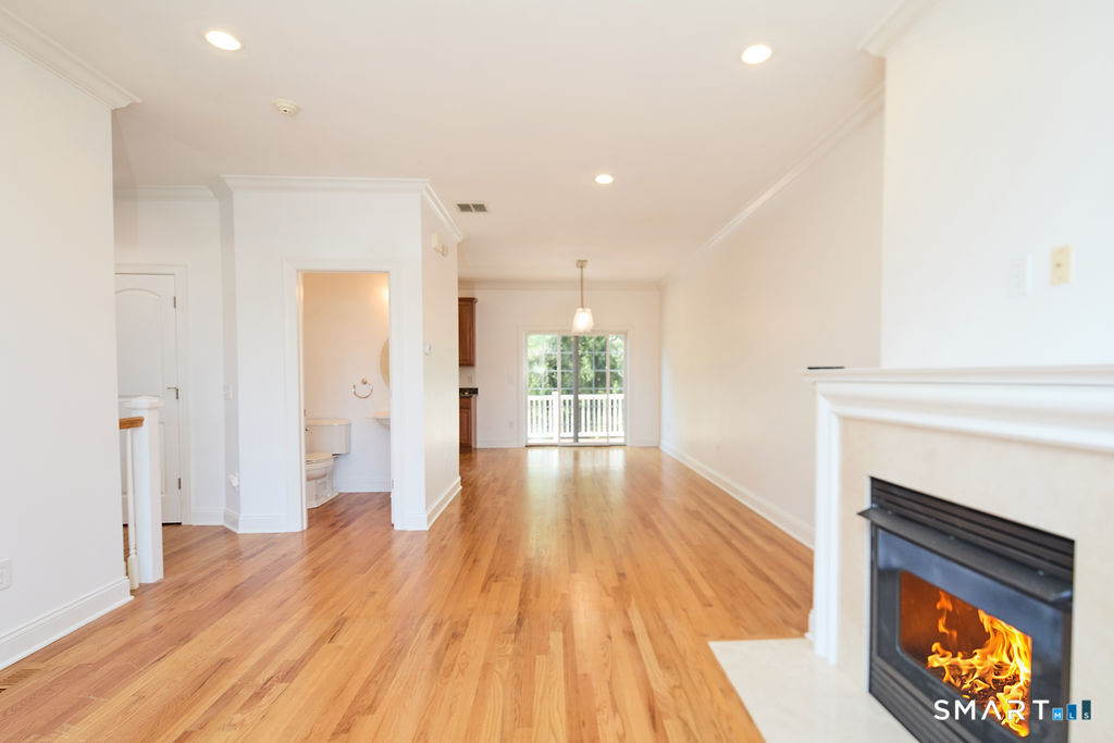 201 Bradley Lane 201