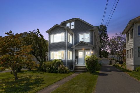 Photo of 135 Dover Road, West Hartford, CT 06119 (MLS # 24143282)