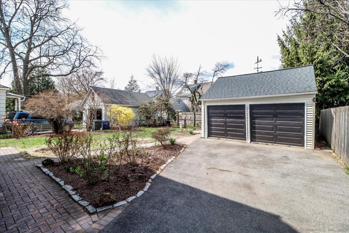 88 Pierce Avenue, Bridgeport, Connecticut image 2