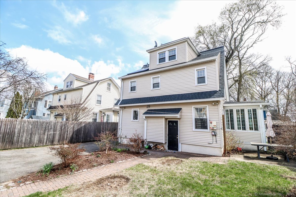 88 Pierce Avenue, Bridgeport, Connecticut image 3