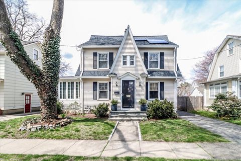 88 Pierce Avenue, Bridgeport, CT 06604 - #: 24082883