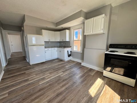 Photo of 107 Hamilton Street, Hartford, CT 06106 (MLS # 24167274)