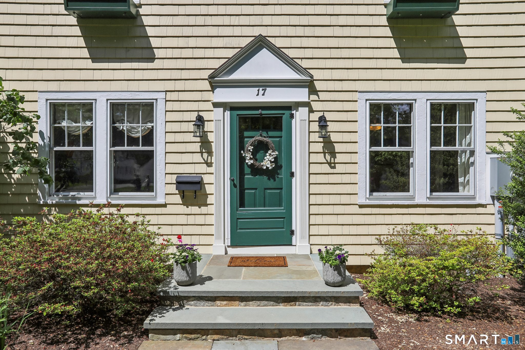 17 Ridge Road