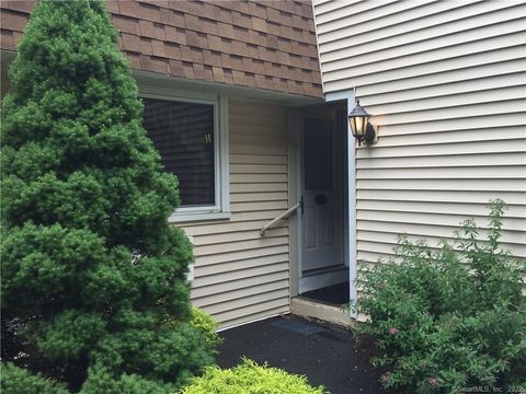 85 Chestnut Street Apt C Bethel CT 06801