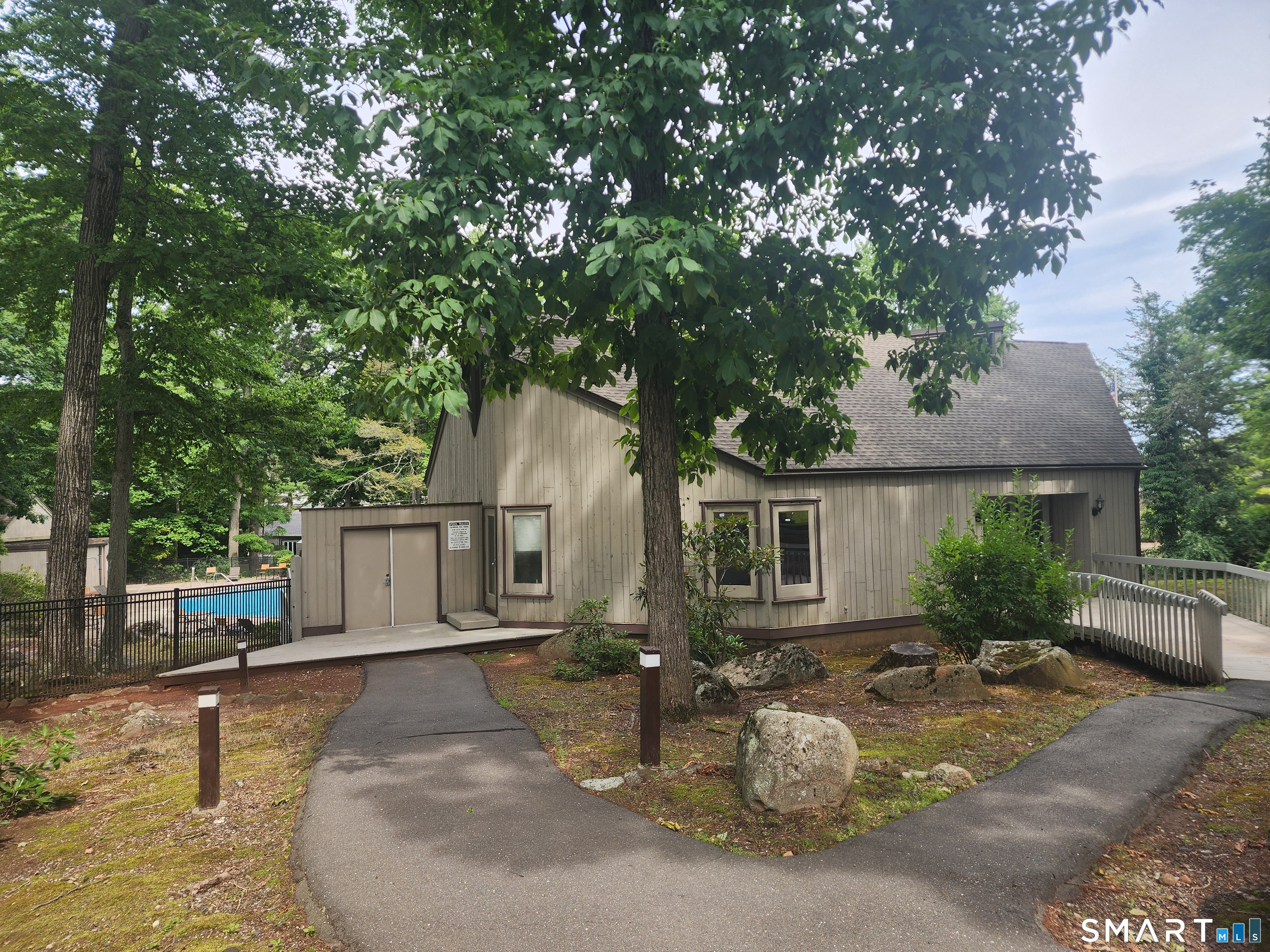 6 Talcott Ridge Road F