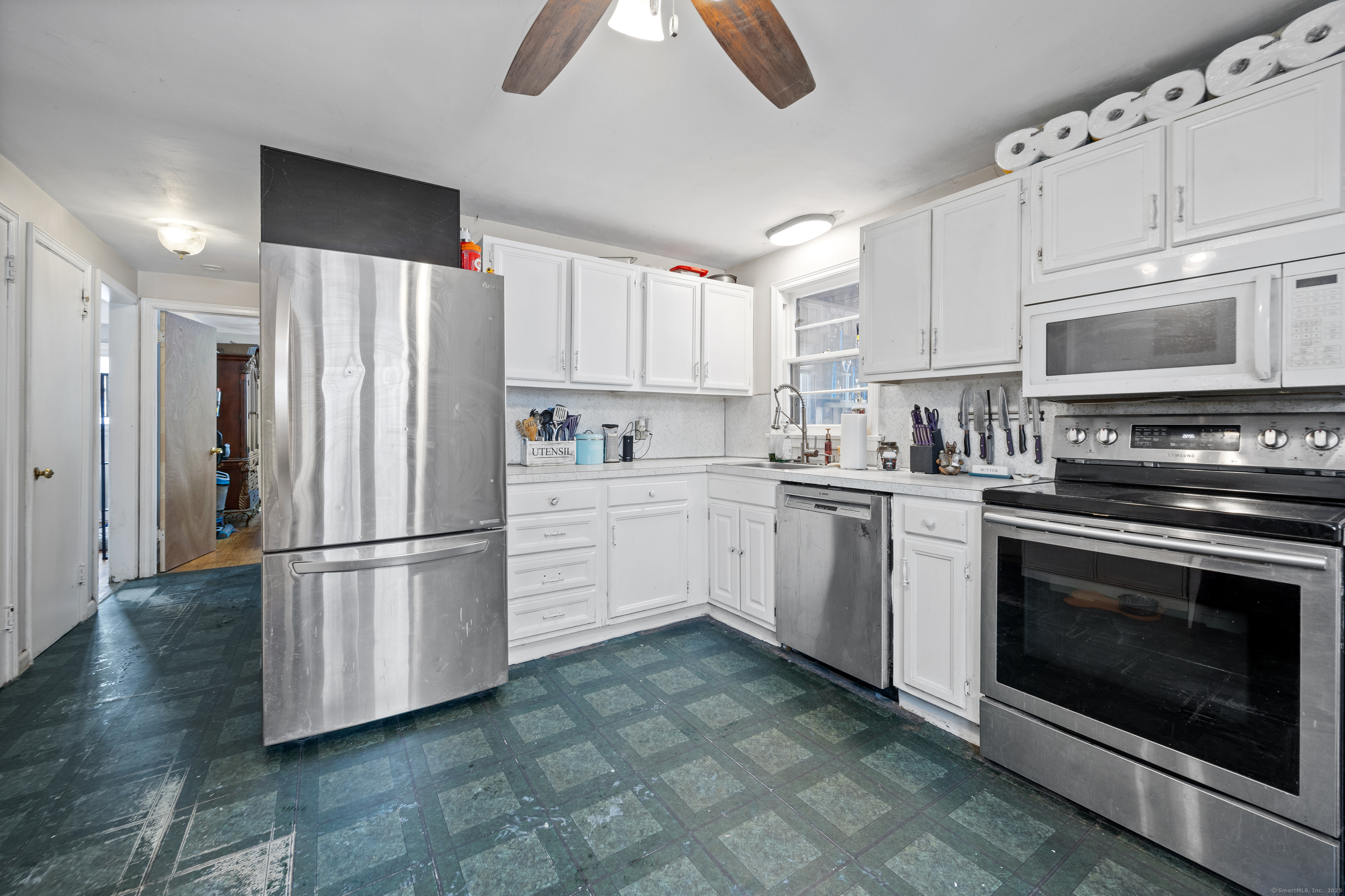 4 Wilson Avenue, Wallingford, Connecticut image 11