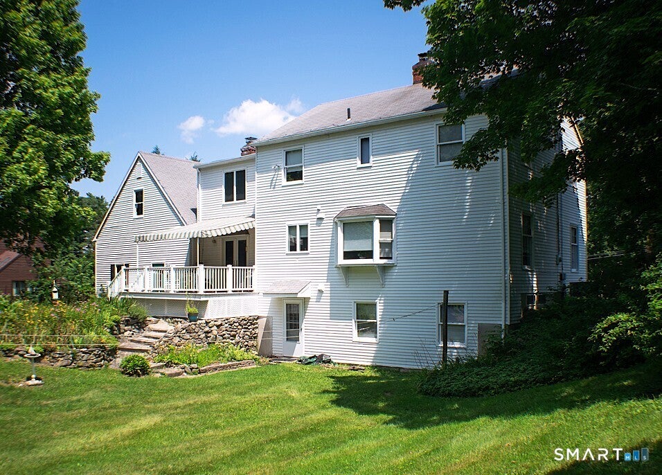 323 Watertown Road