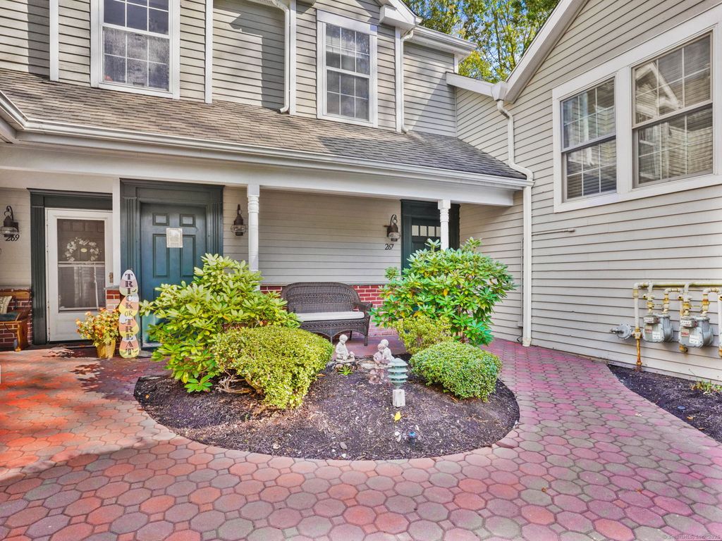 Photo of 267 Mayfield Drive #267, Trumbull, CT 06611 (MLS # 24132633)