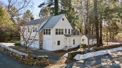 Homes For Sale - 14 Chestnut Hill Road<br/> Stamford, CT 06903