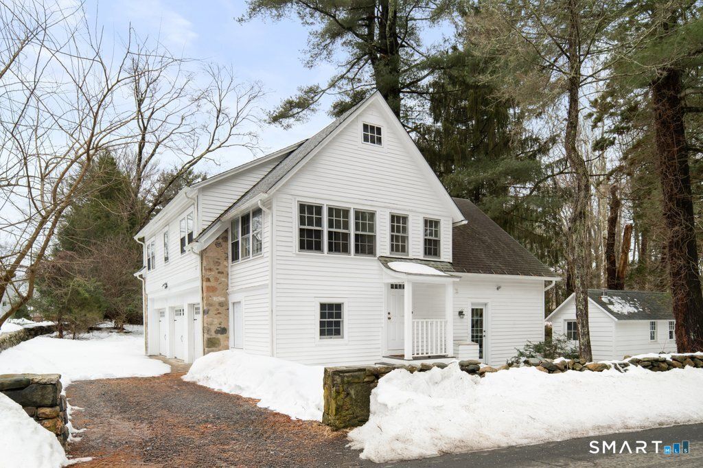 Photo of 14 Chestnut Hill Road, Stamford, CT 06903 (MLS # 24158094)