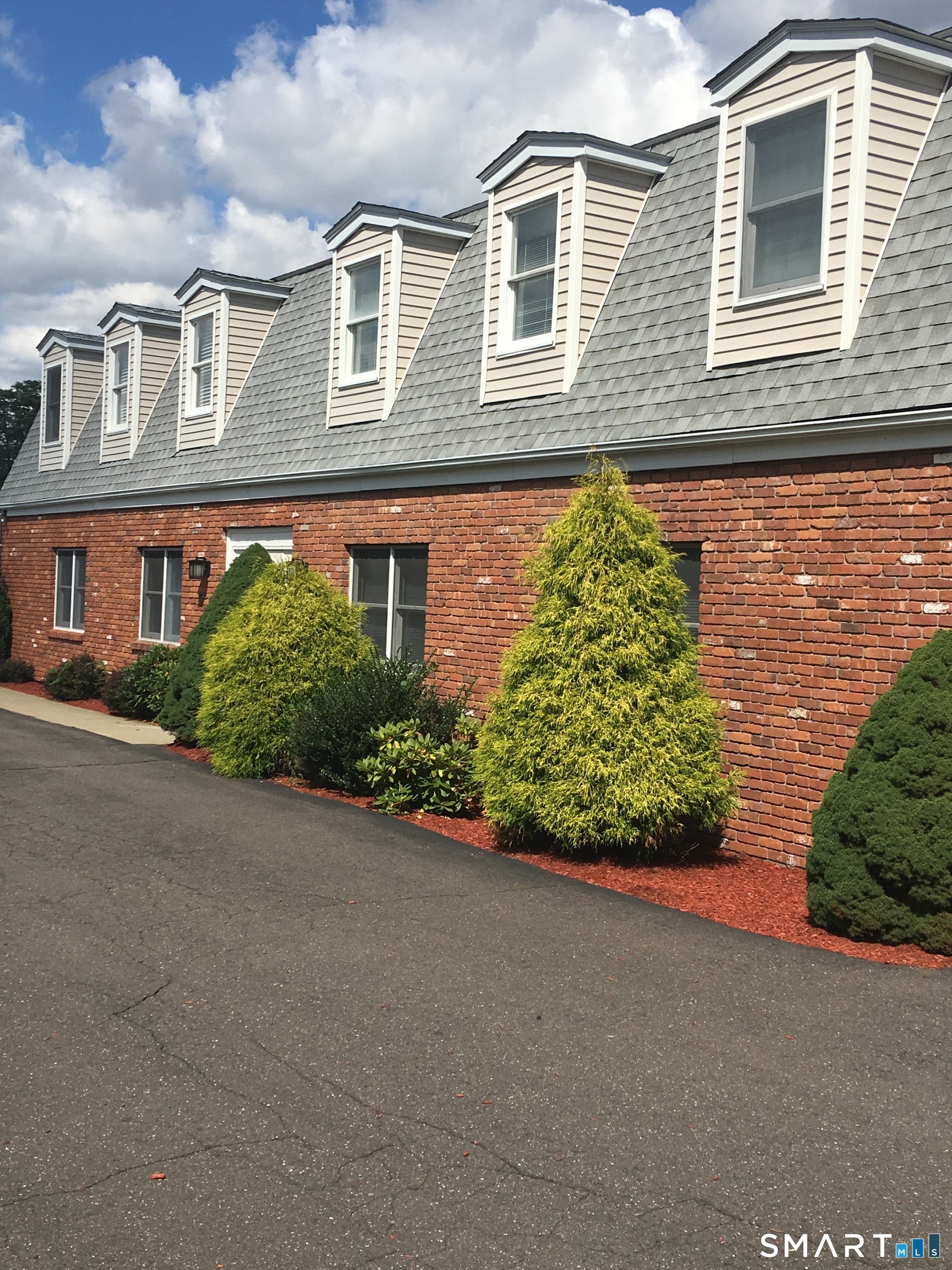 310 Hartford Turnpike