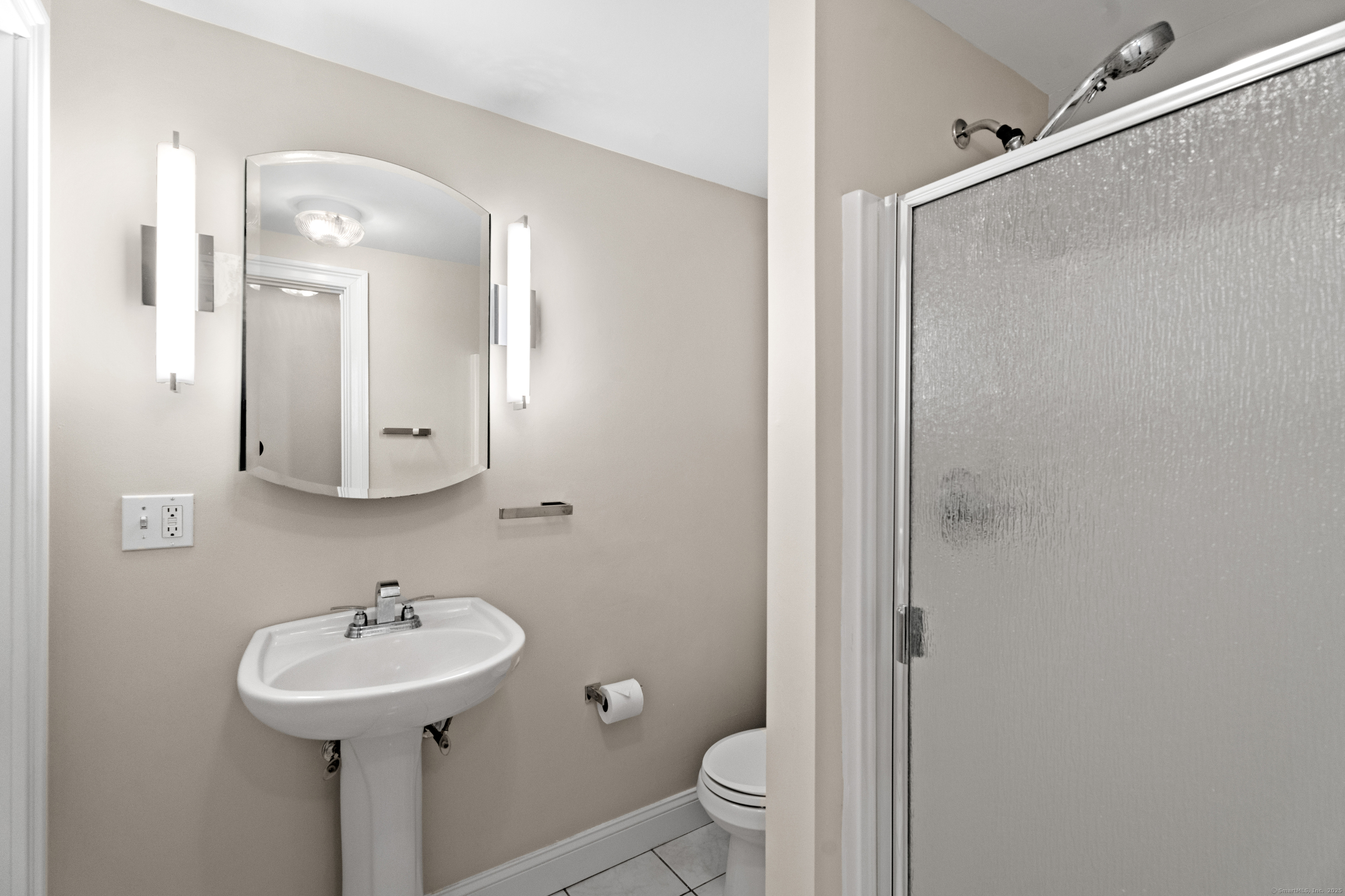 224 Shore Drive, Guilford, Connecticut image 29
