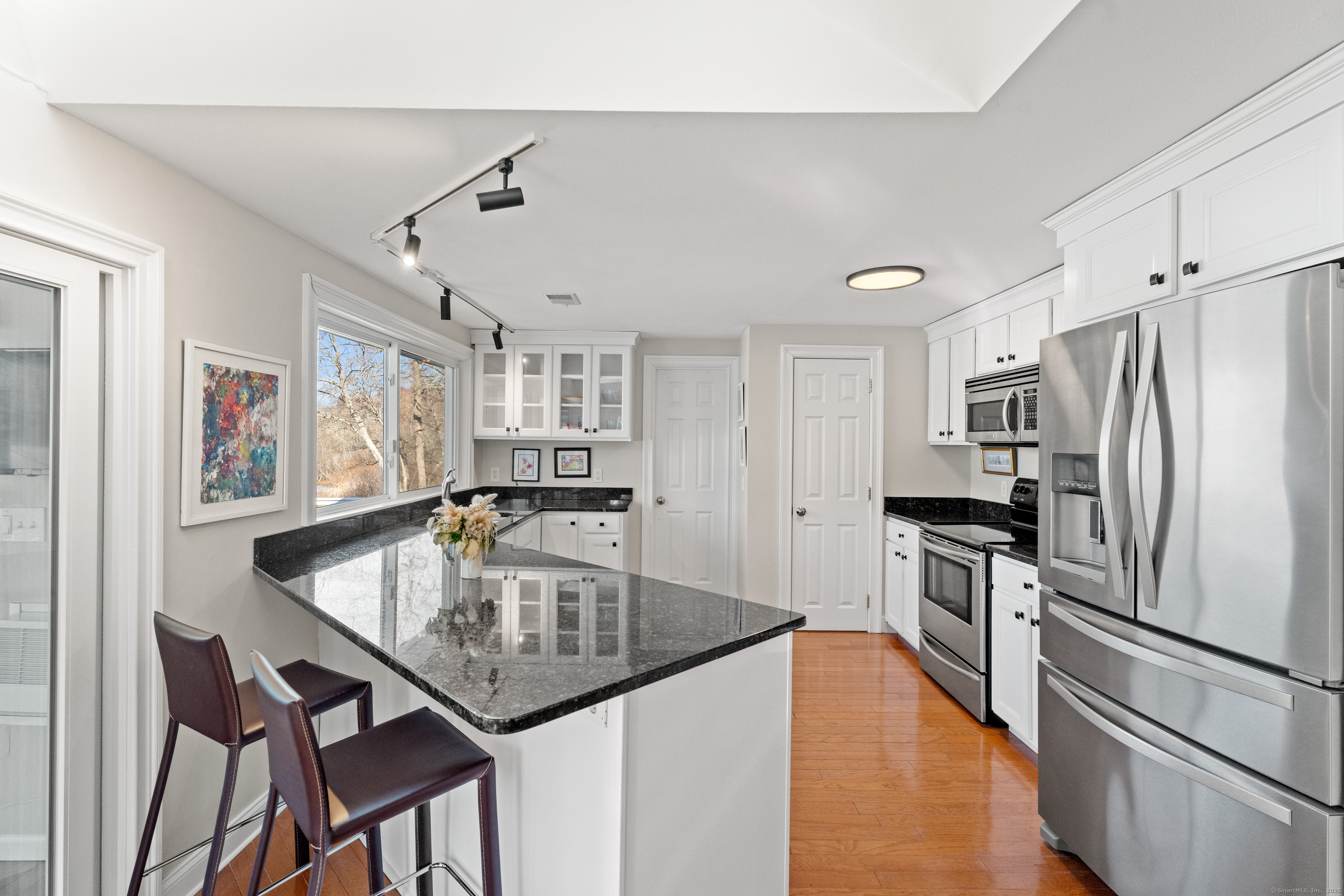 224 Shore Drive, Guilford, Connecticut image 17