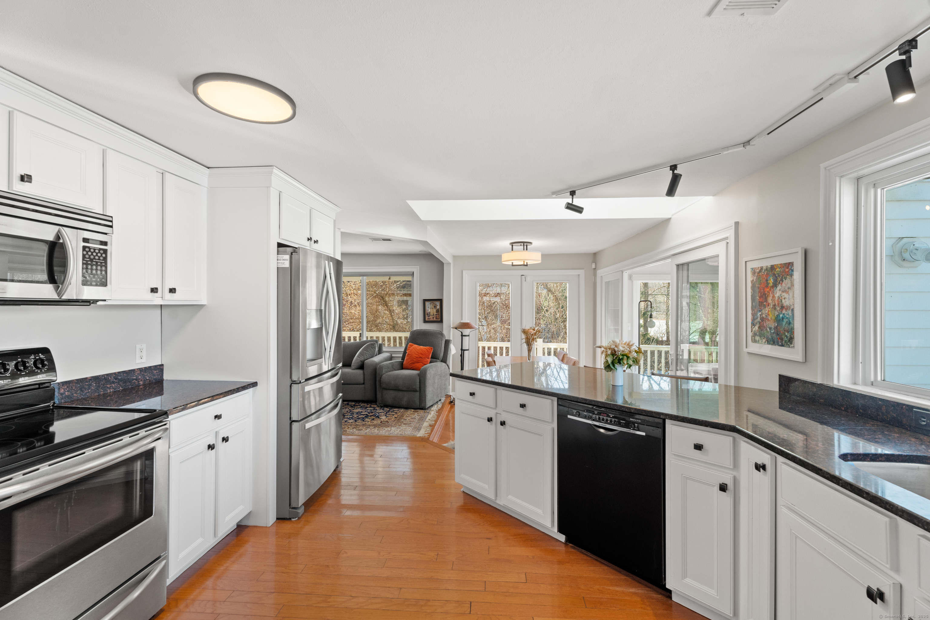 224 Shore Drive, Guilford, Connecticut image 18
