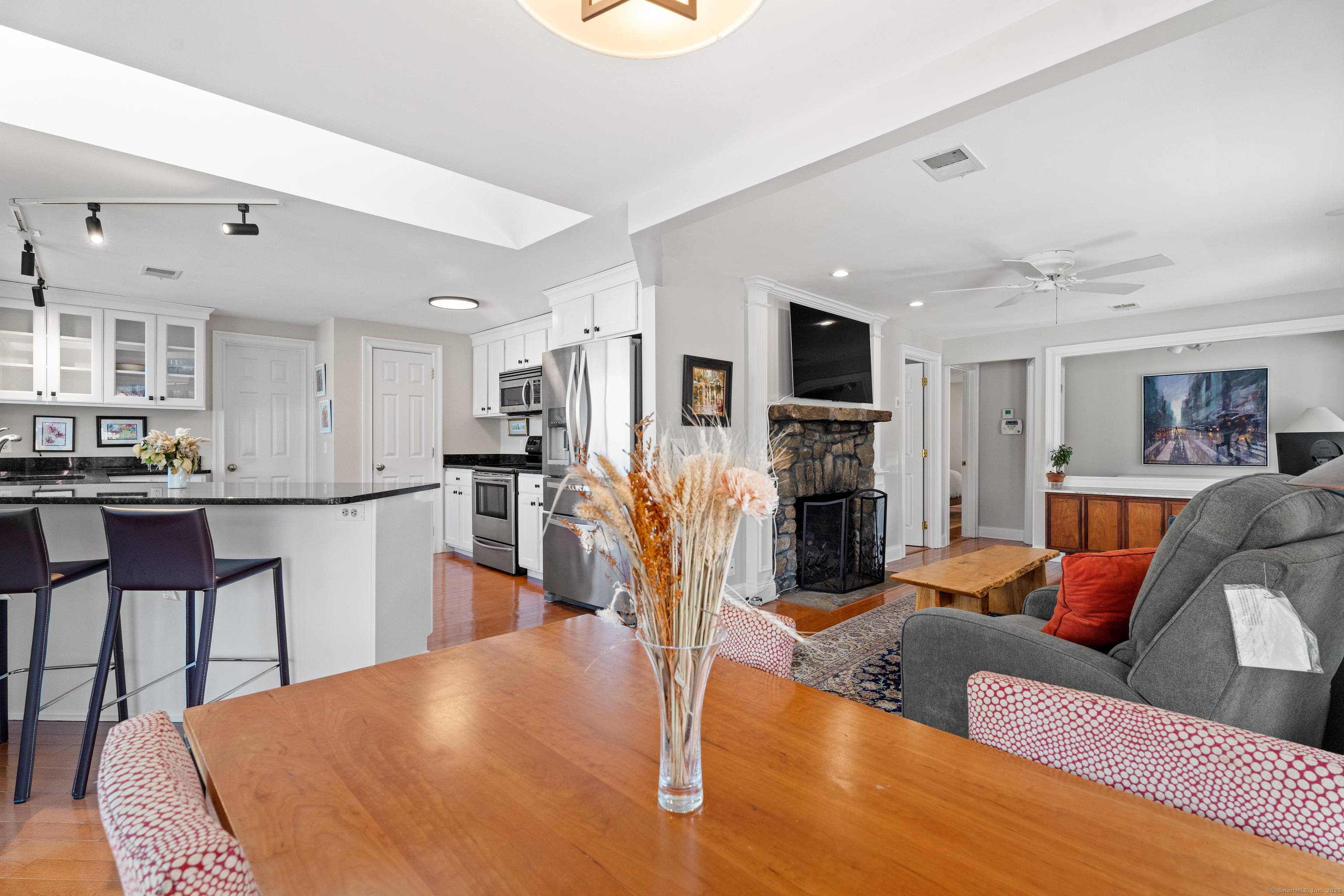 224 Shore Drive, Guilford, Connecticut image 12