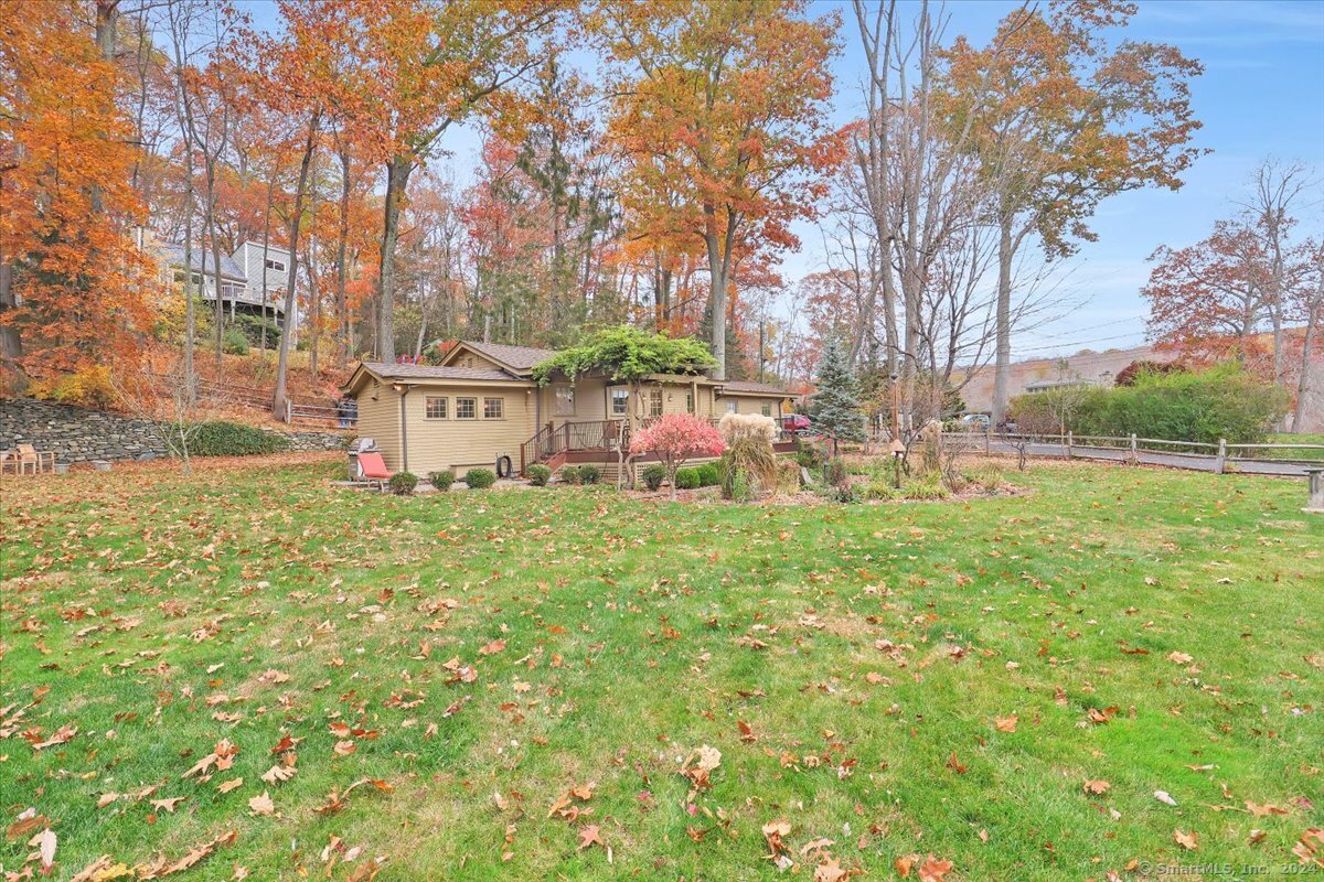 25 W Shore Drive, Bethlehem, Connecticut image 24