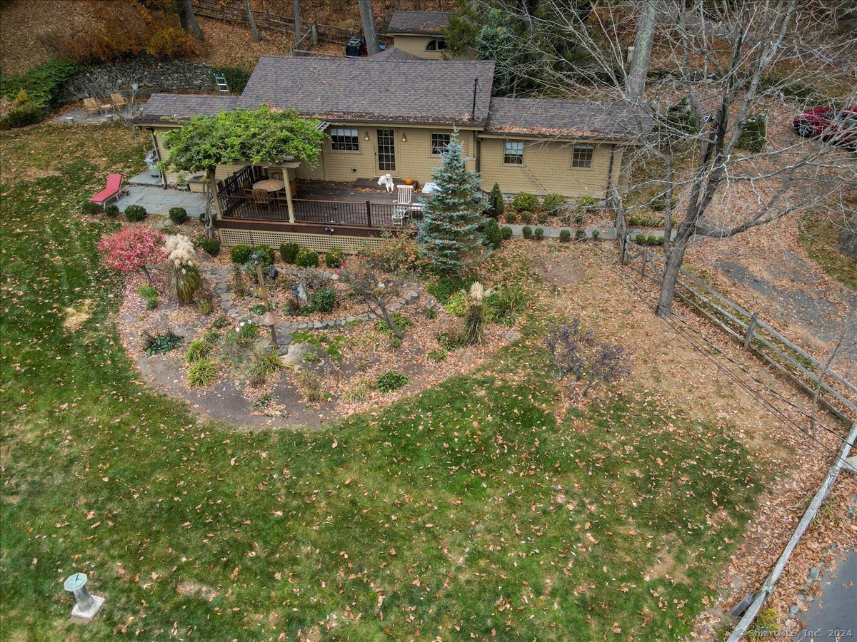 25 W Shore Drive, Bethlehem, Connecticut image 36