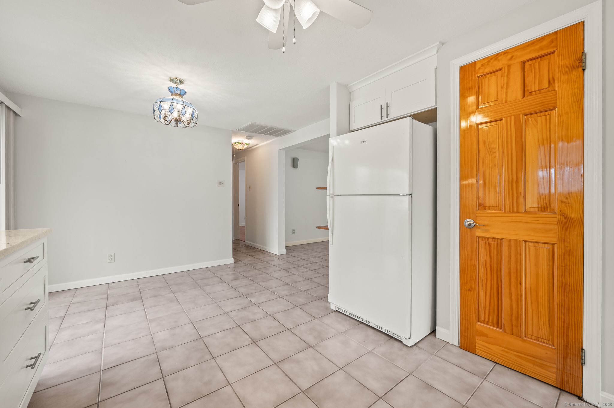2 Whitney Avenue, Old Saybrook, Connecticut image 5