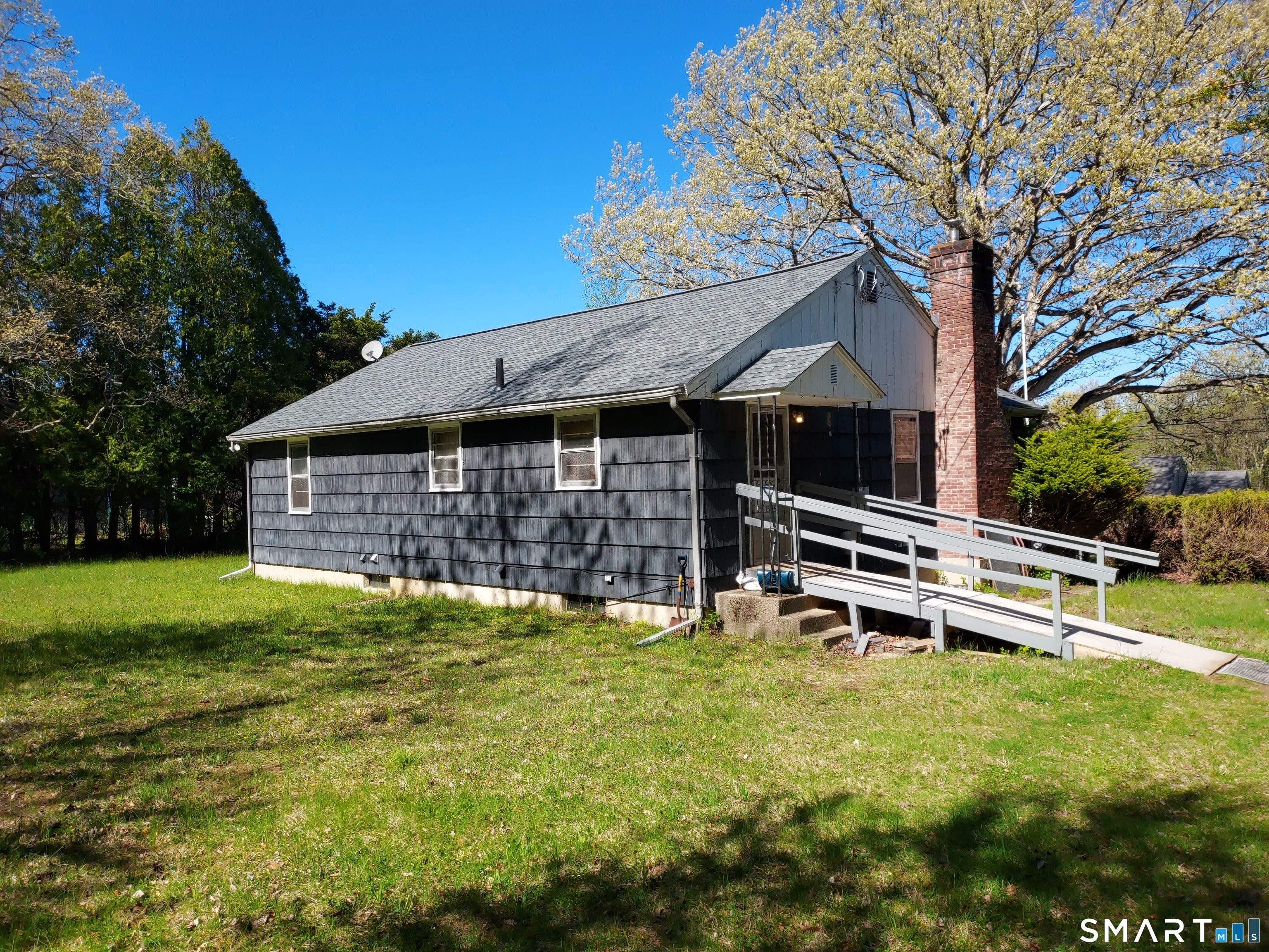 16 Carol Drive