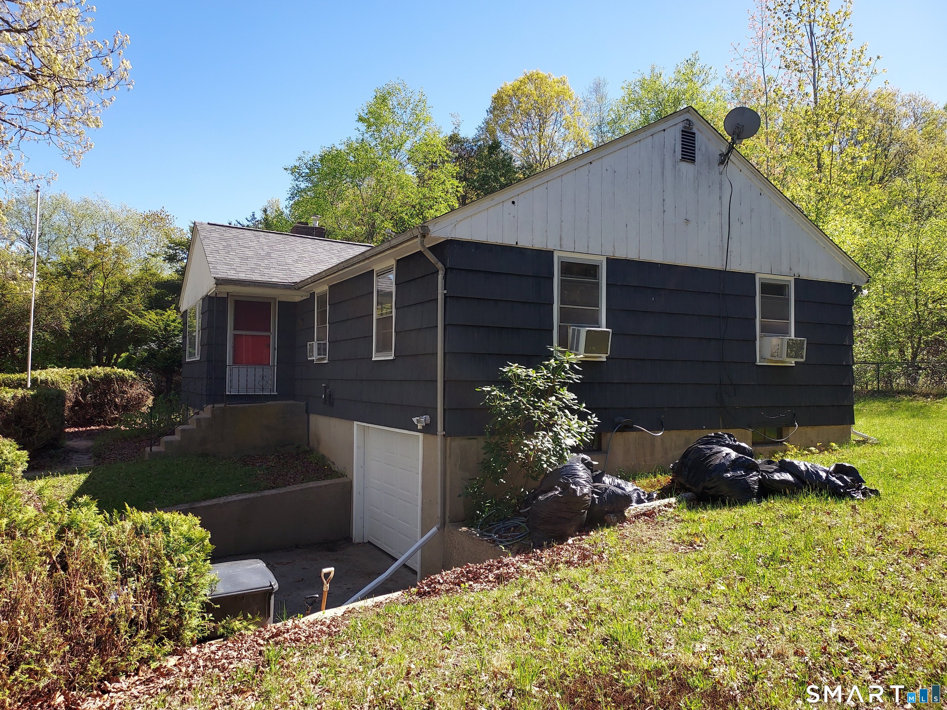 16 Carol Drive