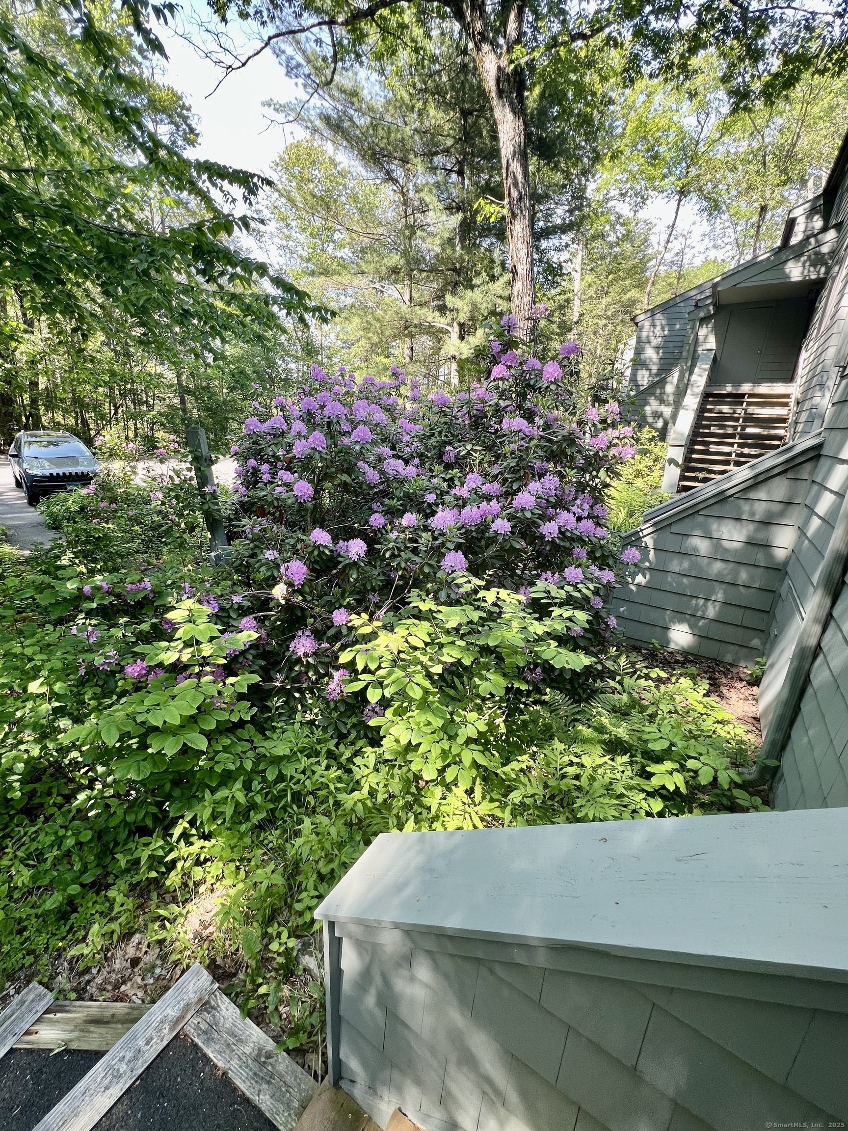 187 Ledge Drive