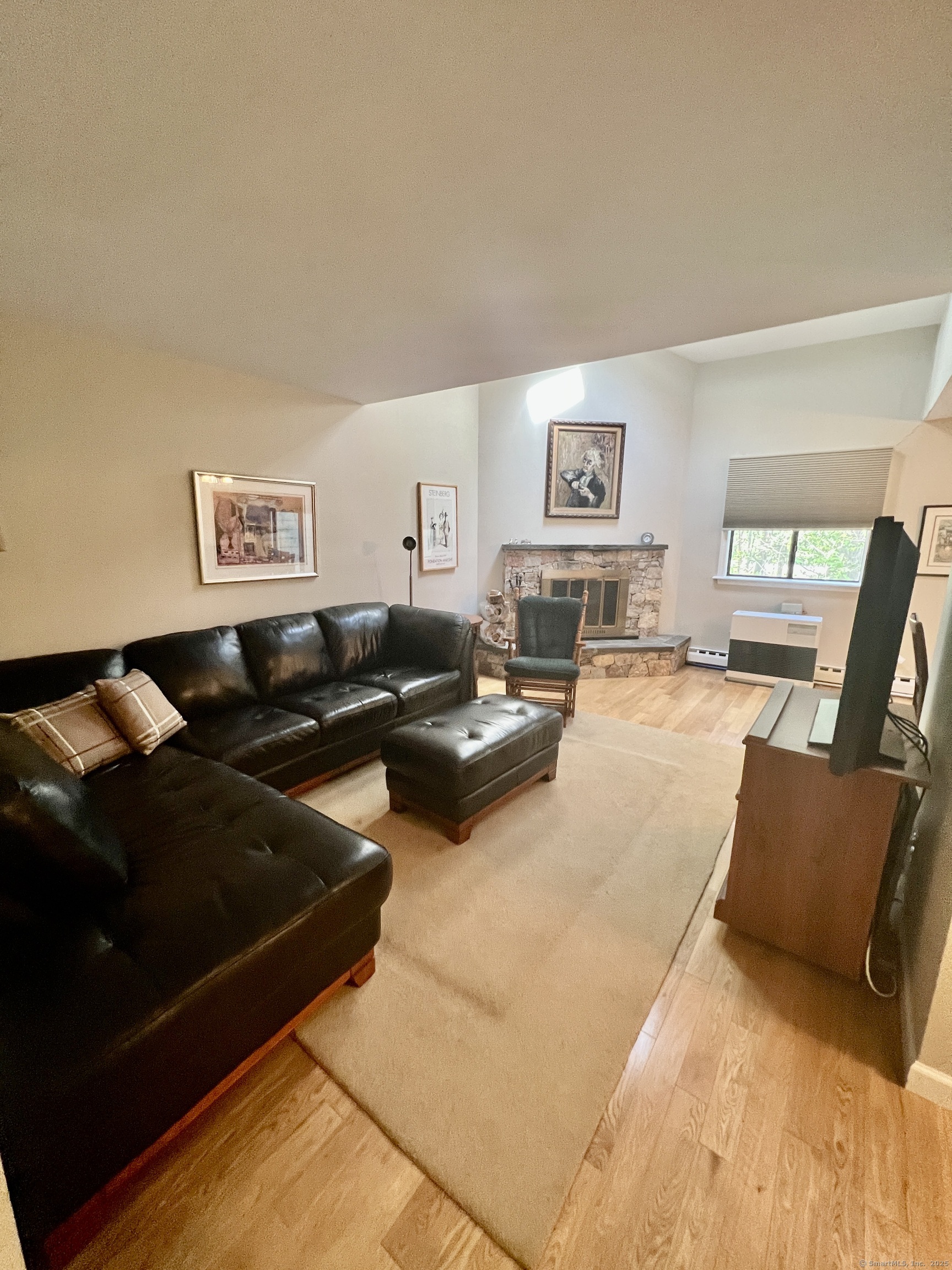 187 Ledge Drive