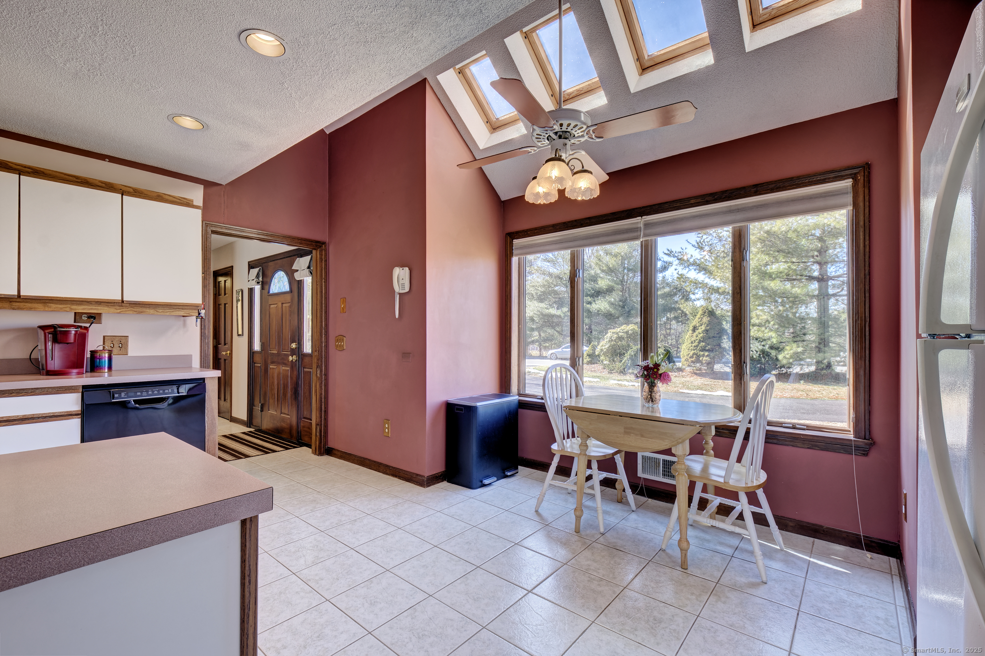 10 Black Walnut Drive, Middletown, Connecticut image 5