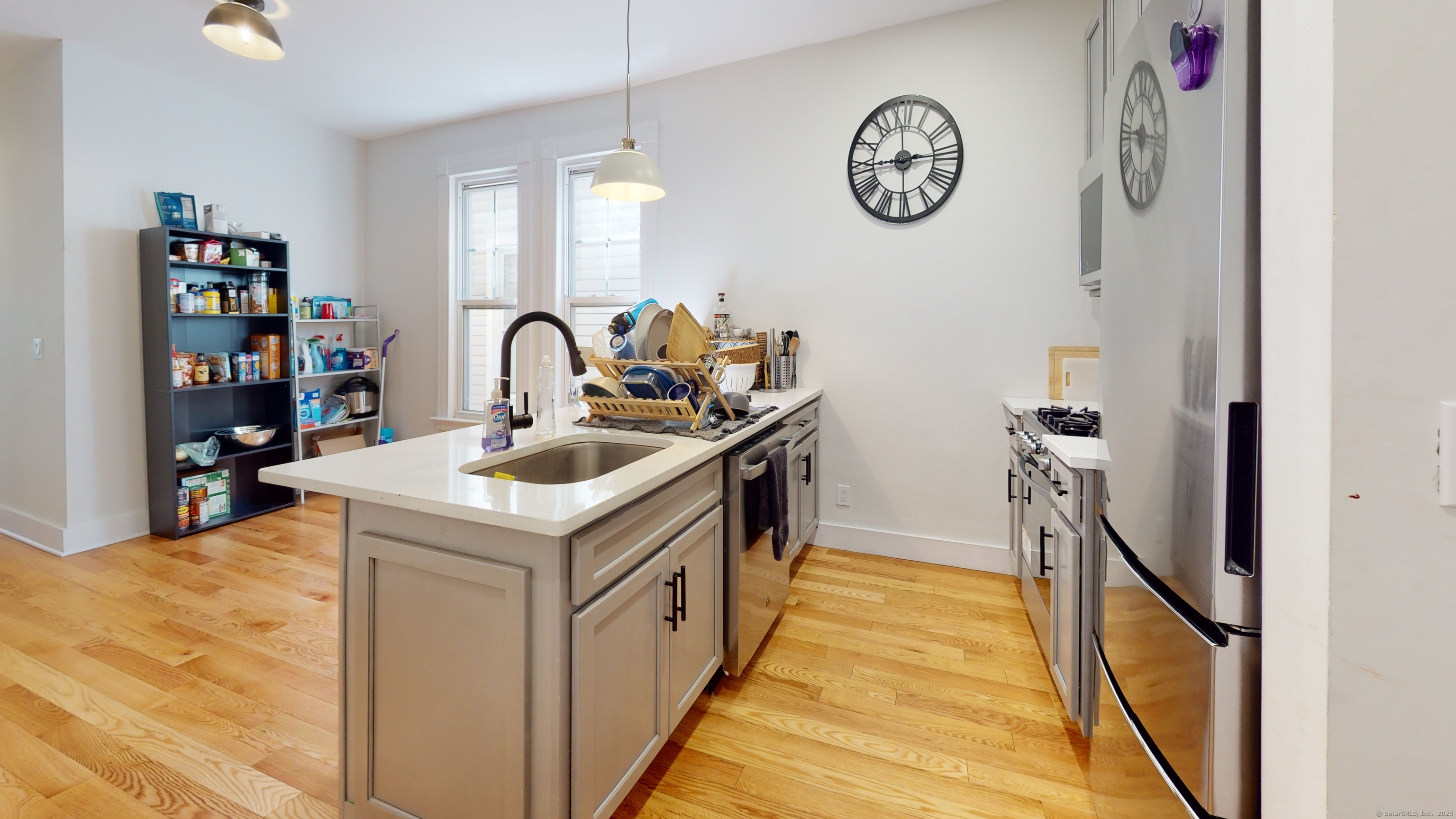 Rental Property at Edwards Street 2, New Haven, Connecticut - Bedrooms: 4 
Bathrooms: 2 
Rooms: 7  - $4,800 MO.