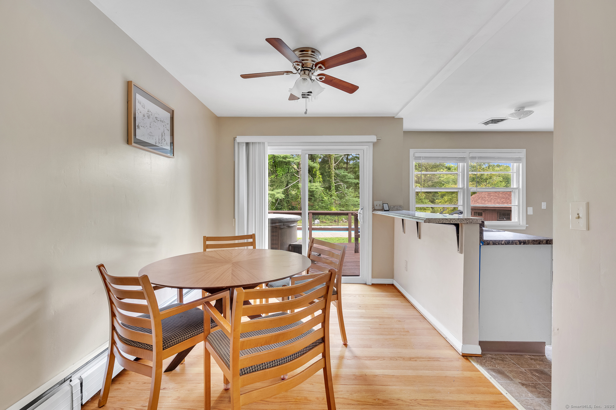293 Tunxis Avenue
