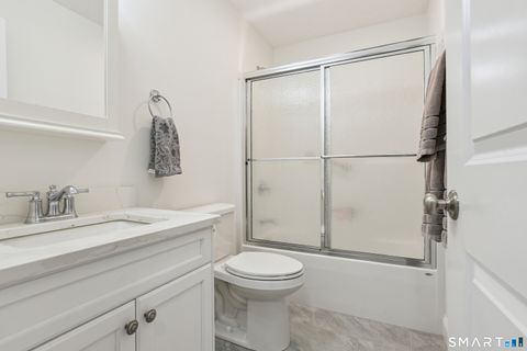 Tiny photo for 90 Applegate #181, Southington, CT 06489 (MLS # 24148649)