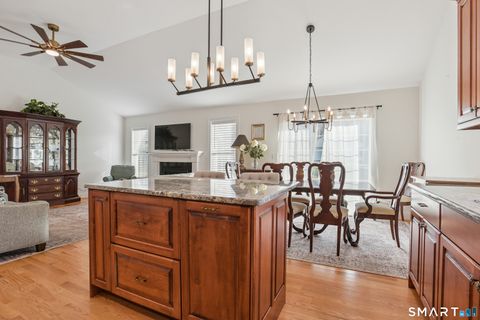 Tiny photo for 90 Applegate #181, Southington, CT 06489 (MLS # 24148649)