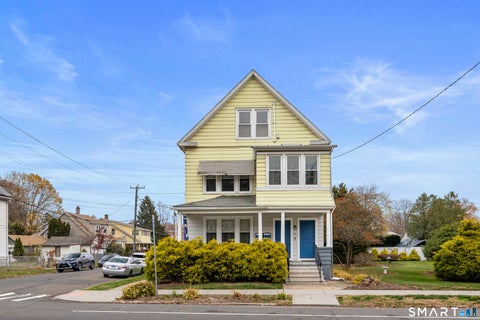 Multifamily For Rent - 1857 State Street #3<br/> Hamden, CT 06517