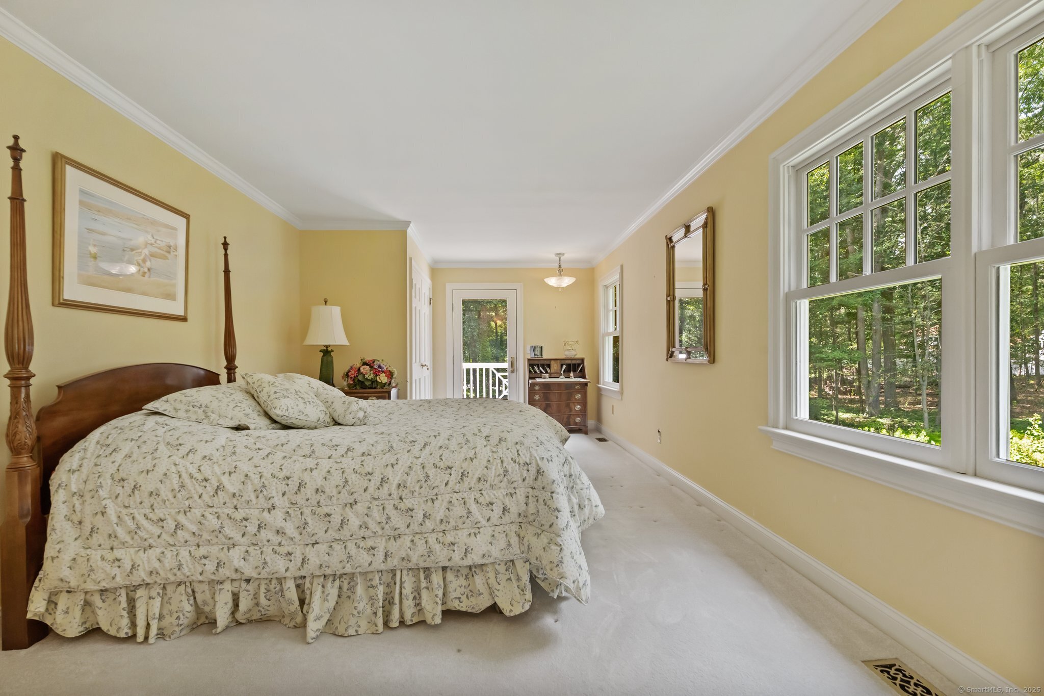 New Canaan, Connecticut 06840, United States, 6 Bedrooms Bedrooms, ,4 BathroomsBathrooms,Residential,Active,158116