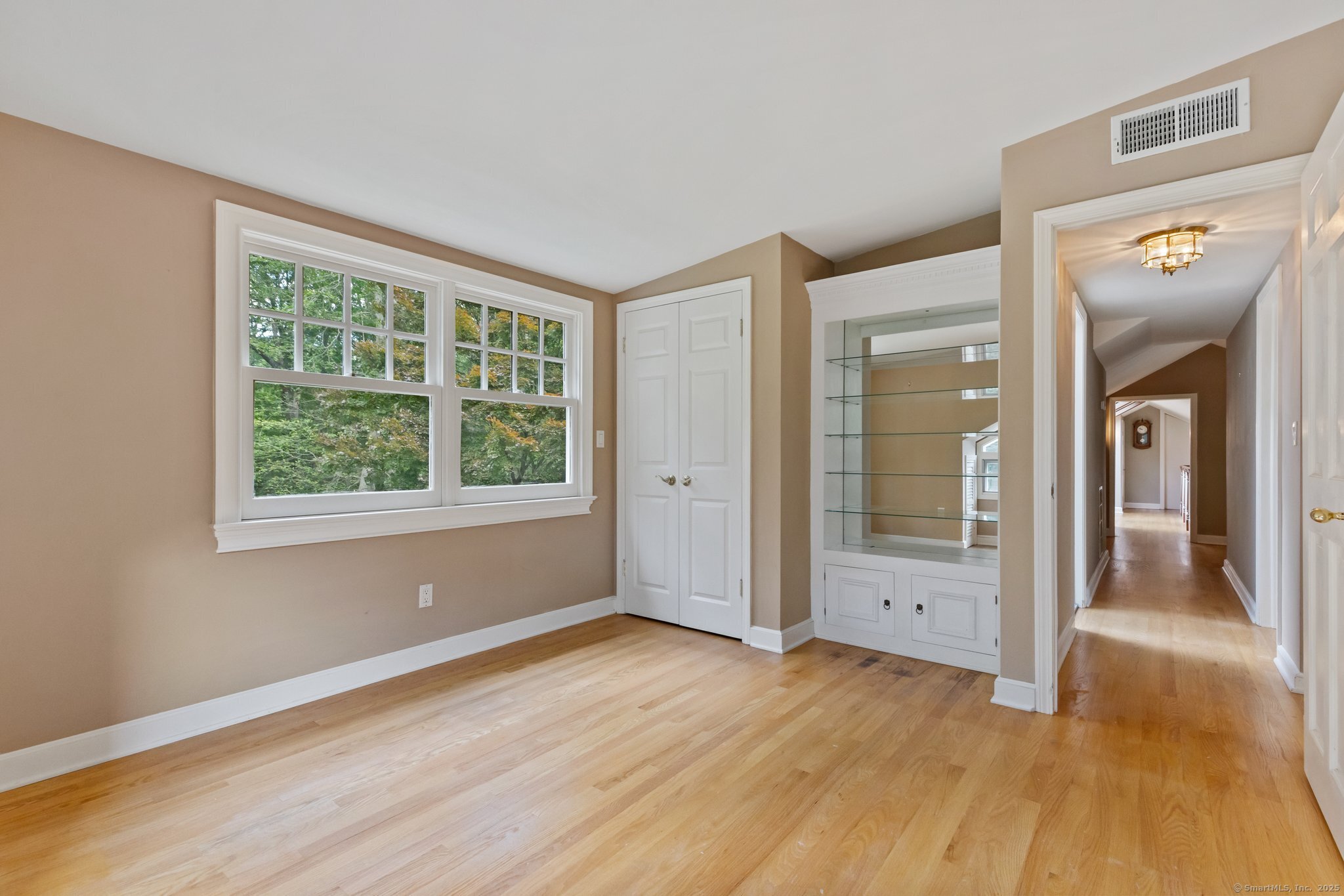 New Canaan, Connecticut 06840, United States, 6 Bedrooms Bedrooms, ,4 BathroomsBathrooms,Residential,Active,158116