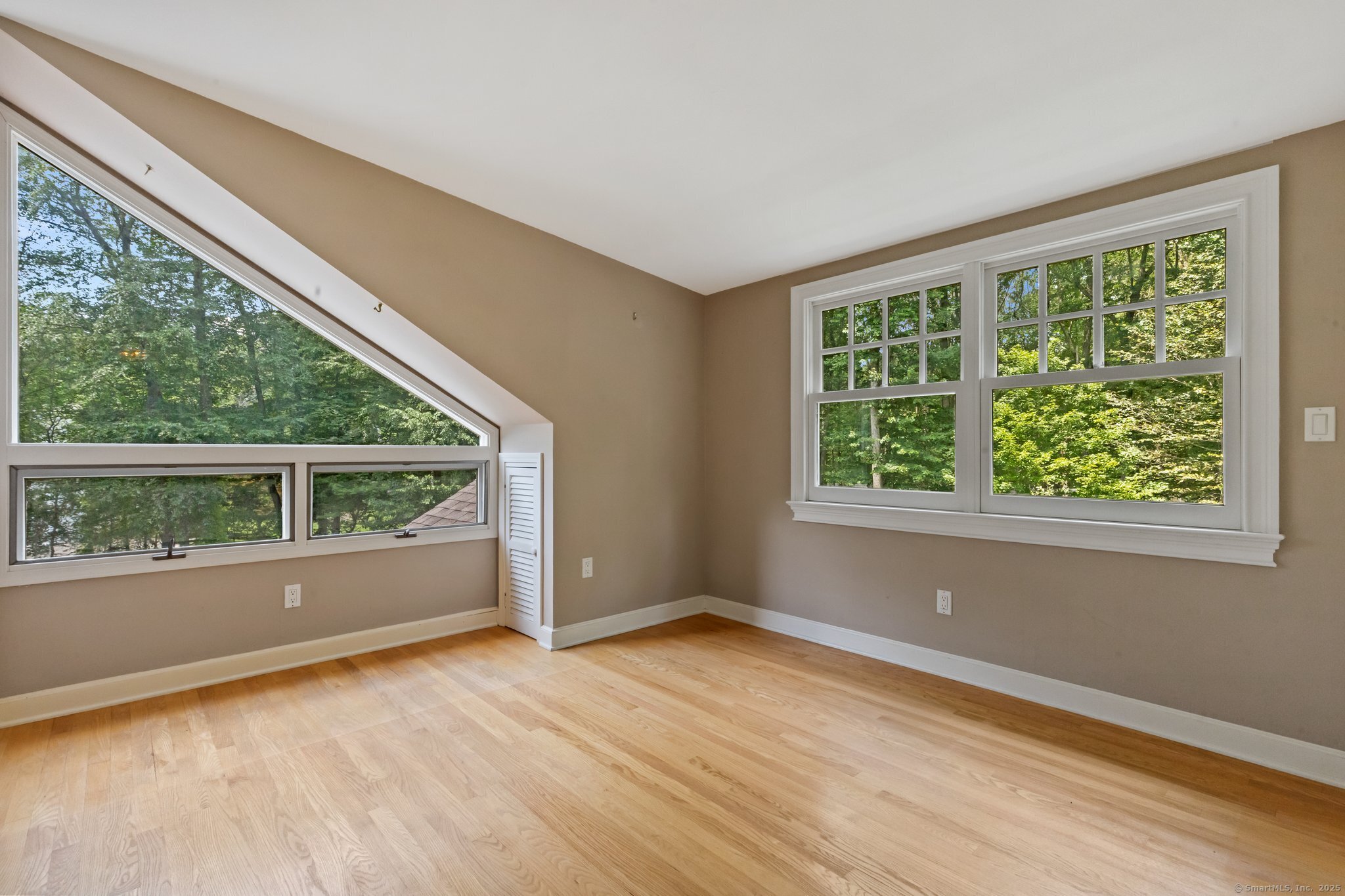 New Canaan, Connecticut 06840, United States, 6 Bedrooms Bedrooms, ,4 BathroomsBathrooms,Residential,Active,158116