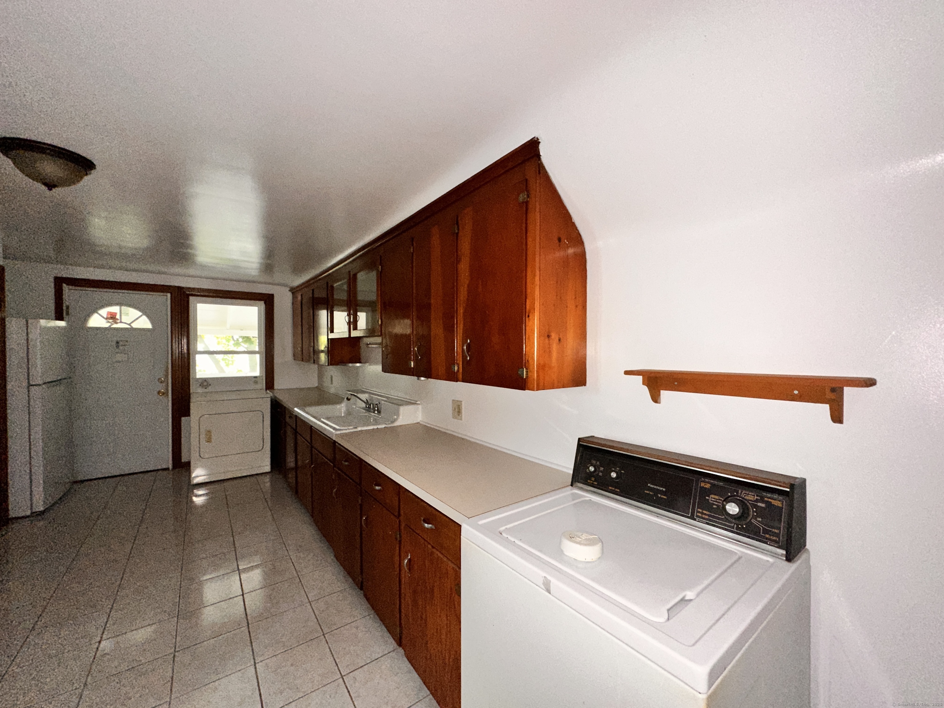 253 Olivia Street Third Floor