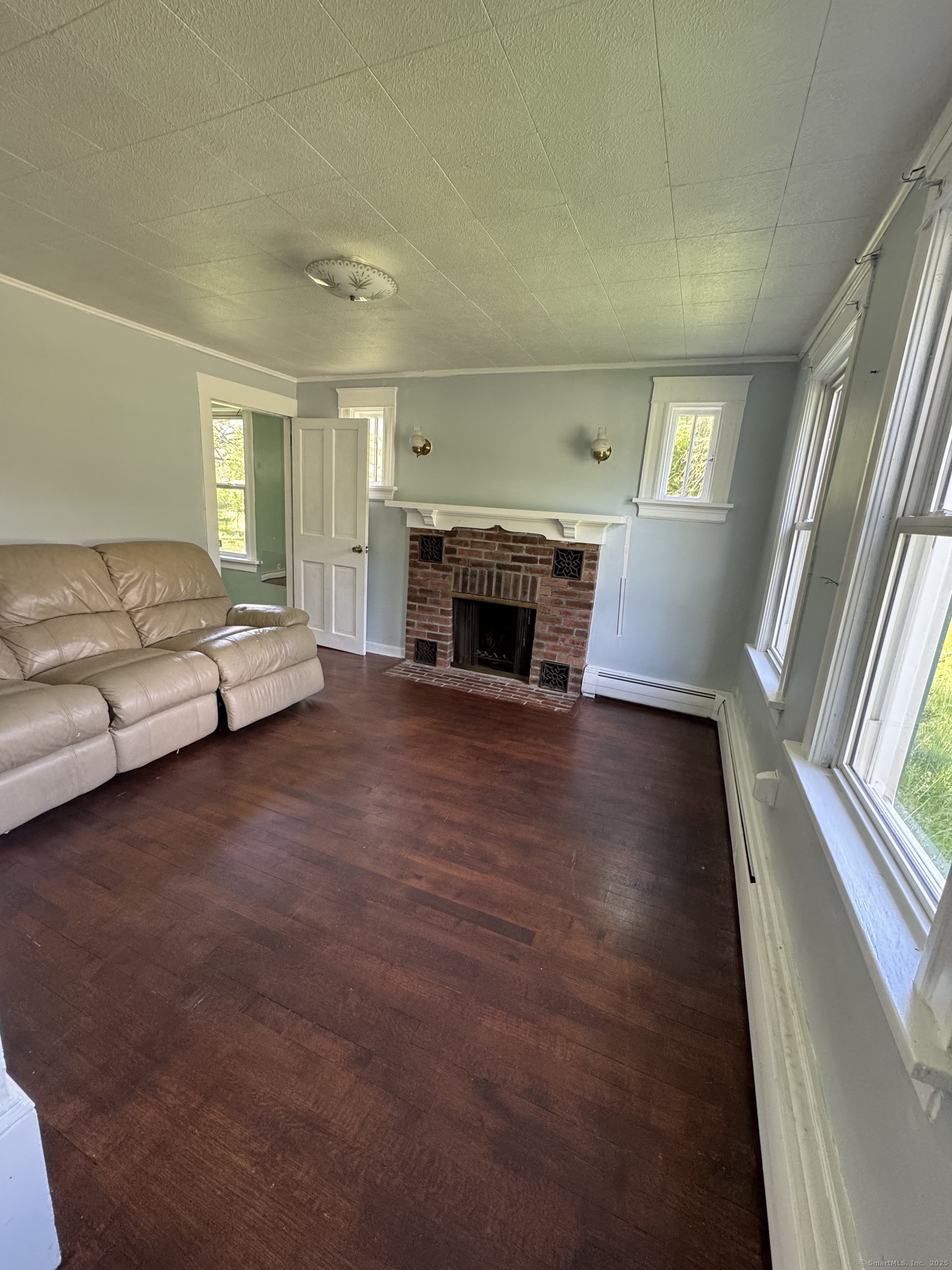 602 Pomfret Street, Putnam, Connecticut image 15