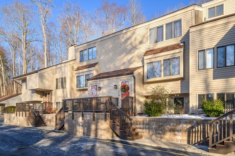 A home in Brookfield