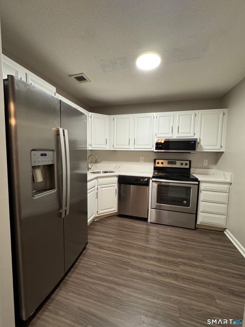 Tiny photo for 512 Twin Circle Drive #512, South Windsor, CT 06074 (MLS # 24146514)