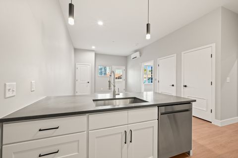 Tiny photo for 150 Broad Street #41a, Windsor, CT 06095 (MLS # 24133631)